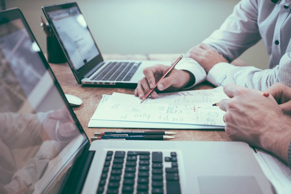 Tips for Making Smart Investments in Stocks 17 img