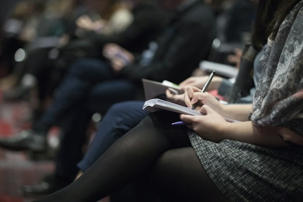 Everything You Need To Know About a Career in Journalism 11 img